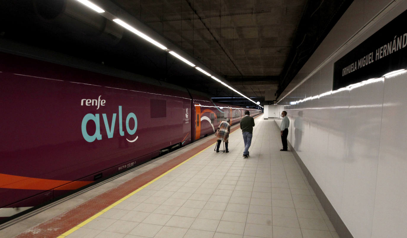 Fotos: Renfe rebaja el servicio de trenes por Cieza para potenciar el AVE por Orihuela