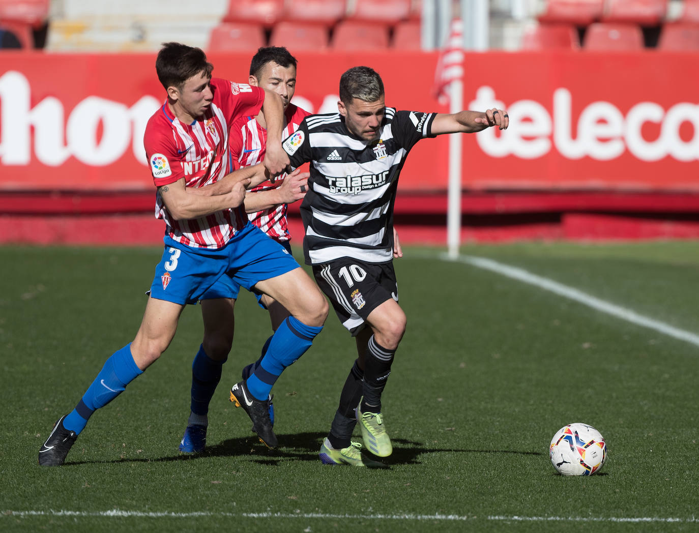 Fotos: Las imágenes del Sporting - FC Cartagena