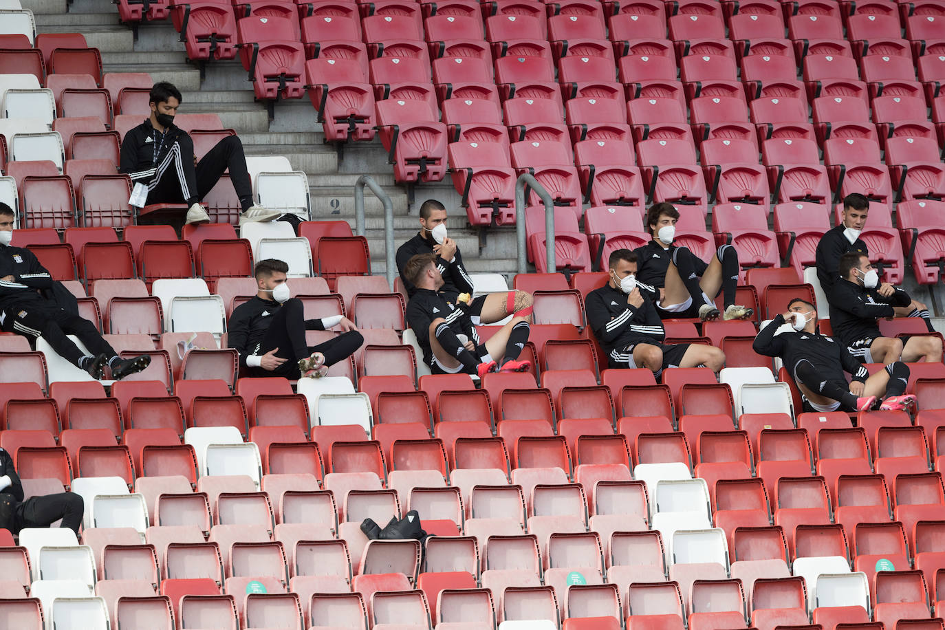 Fotos: Las imágenes del Sporting - FC Cartagena