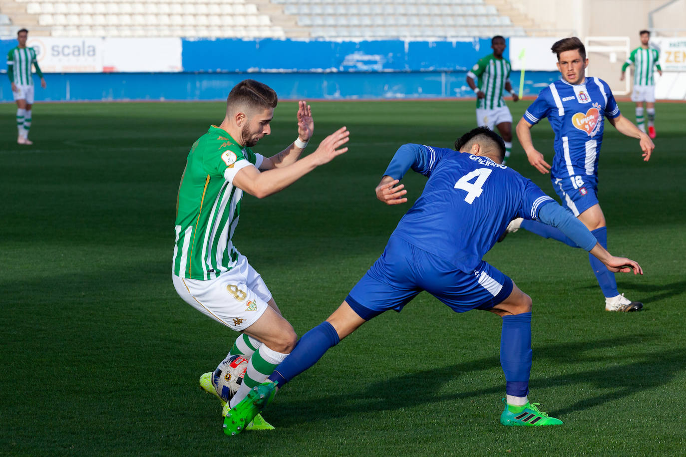 Fotos: El Lorca Deportiva cae ante el Betis