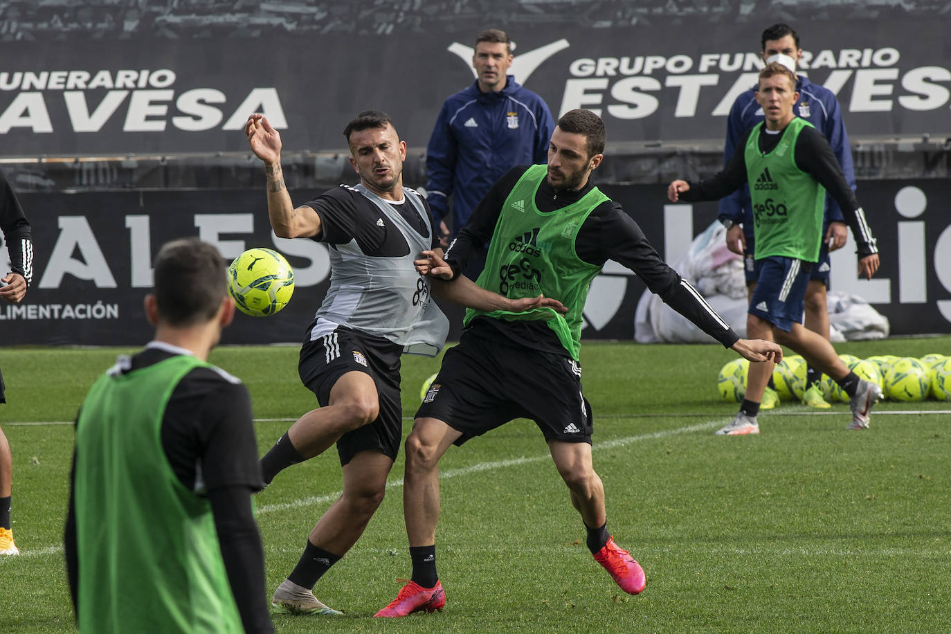 Fotos: Azeez entrena con el Efesé