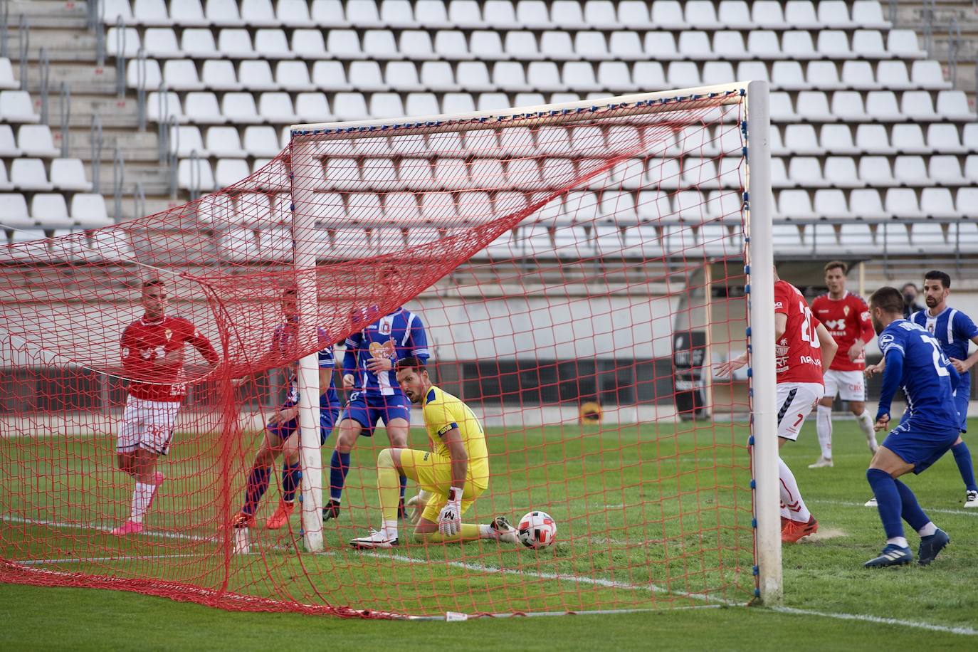 Fotos: El Real Murcia - Lorca Deportiva, en imágenes