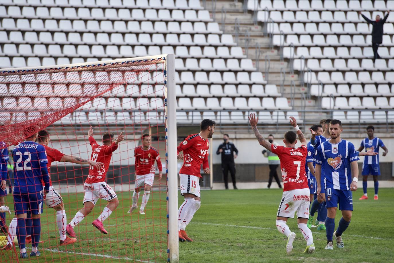 Fotos: El Real Murcia - Lorca Deportiva, en imágenes