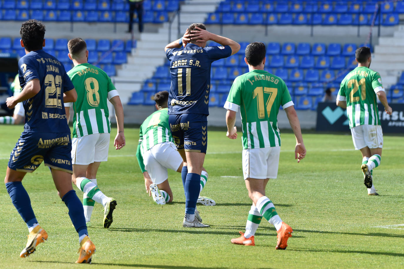 Fotos: El empate entre el UCAM Murcia CF y el Betis, en imágenes