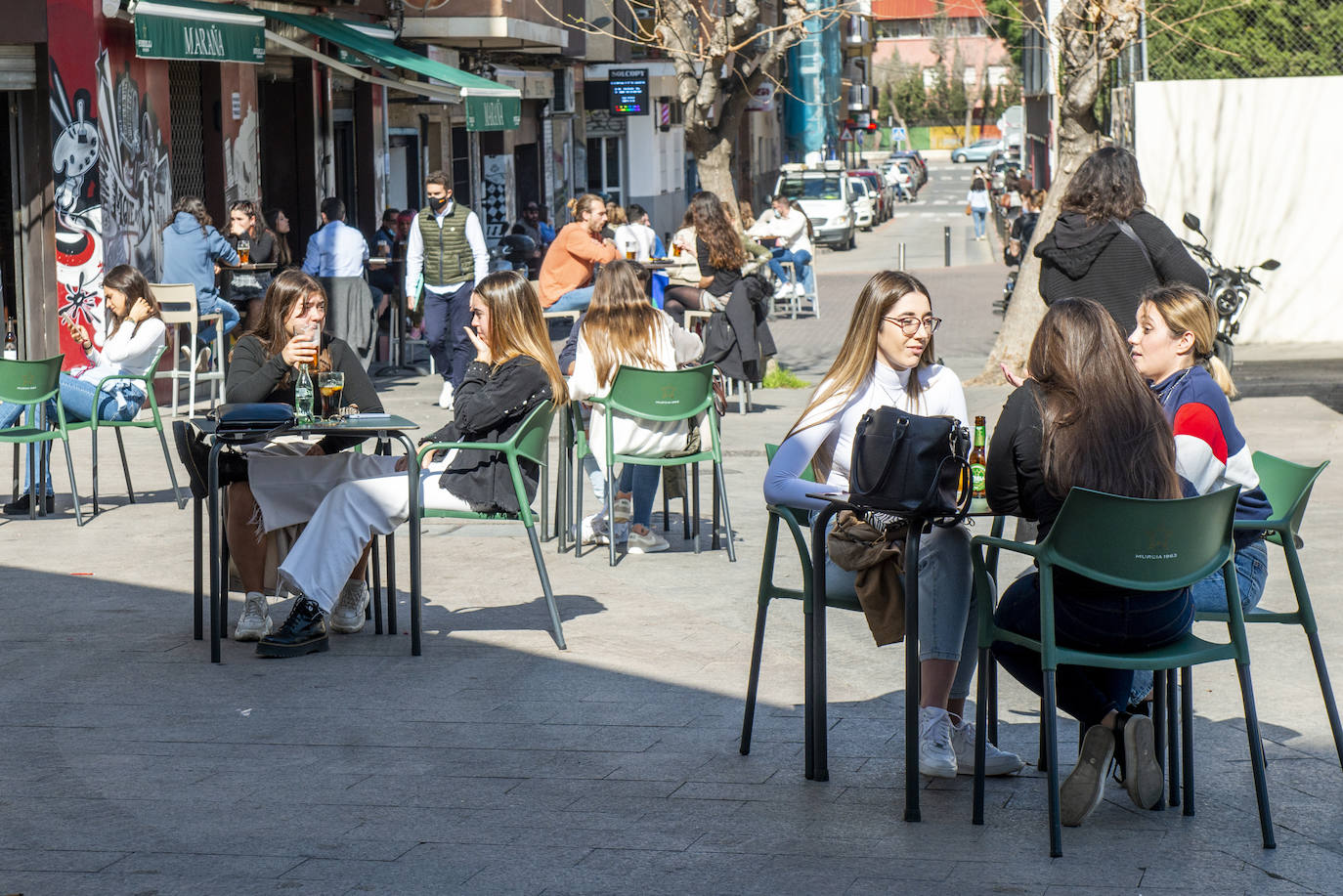 Fotos: Ambiente en las terrazas de Murcia el segundo día de su reapertura