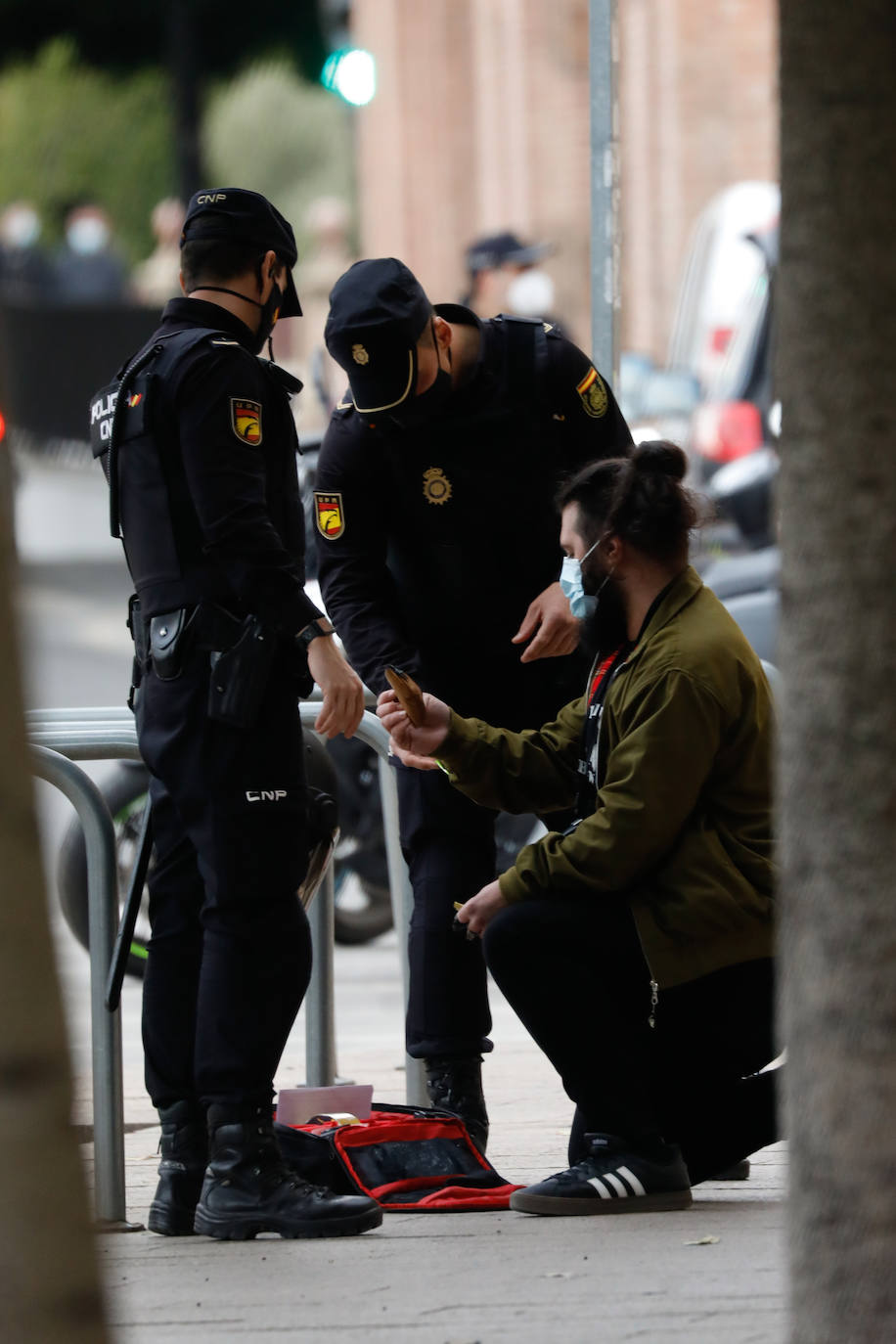 Fotos: Concentración «contra la violencia y la brutalidad policial» en Murcia