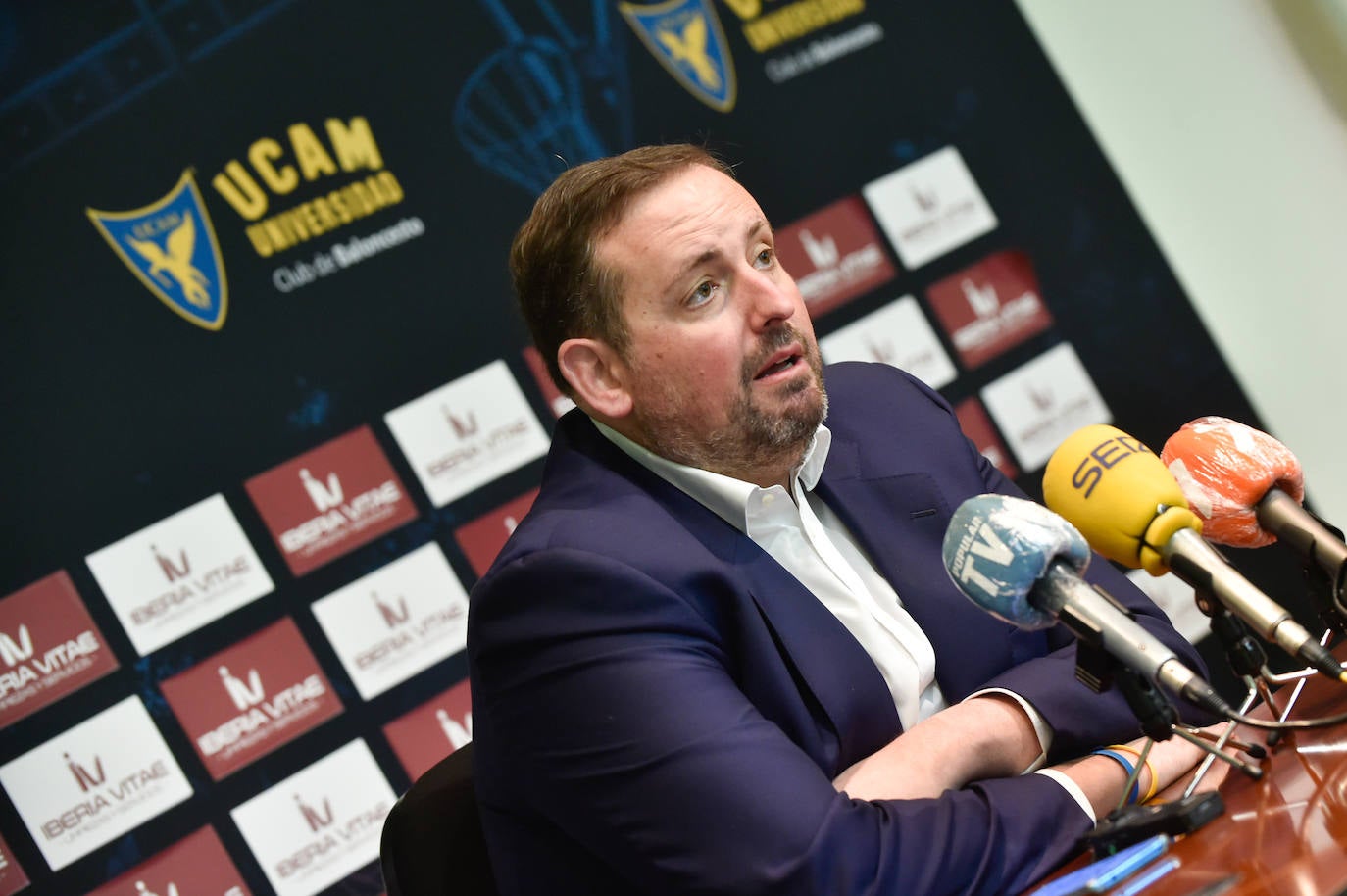 Fotos: El UCAM CB presenta a Isaiah Taylor como nuevo jugador este jueves