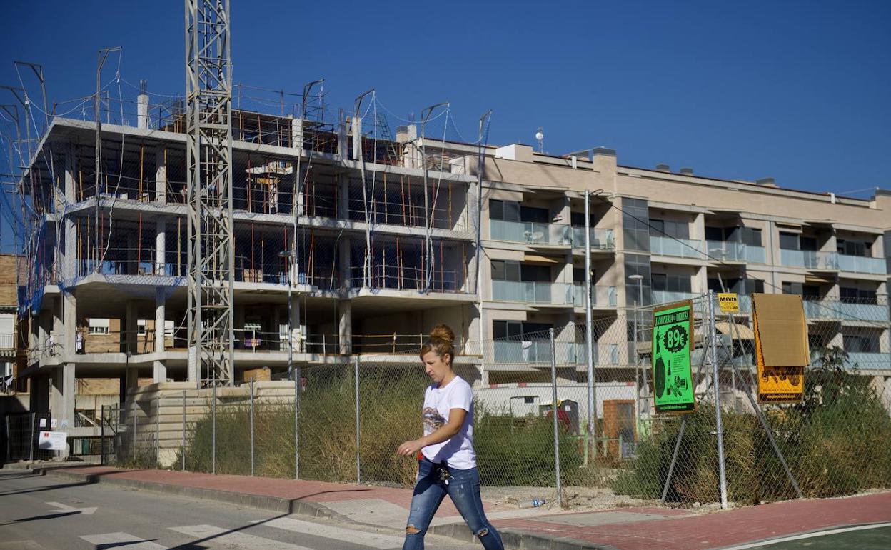 Un edificio en construcción en Murcia. 