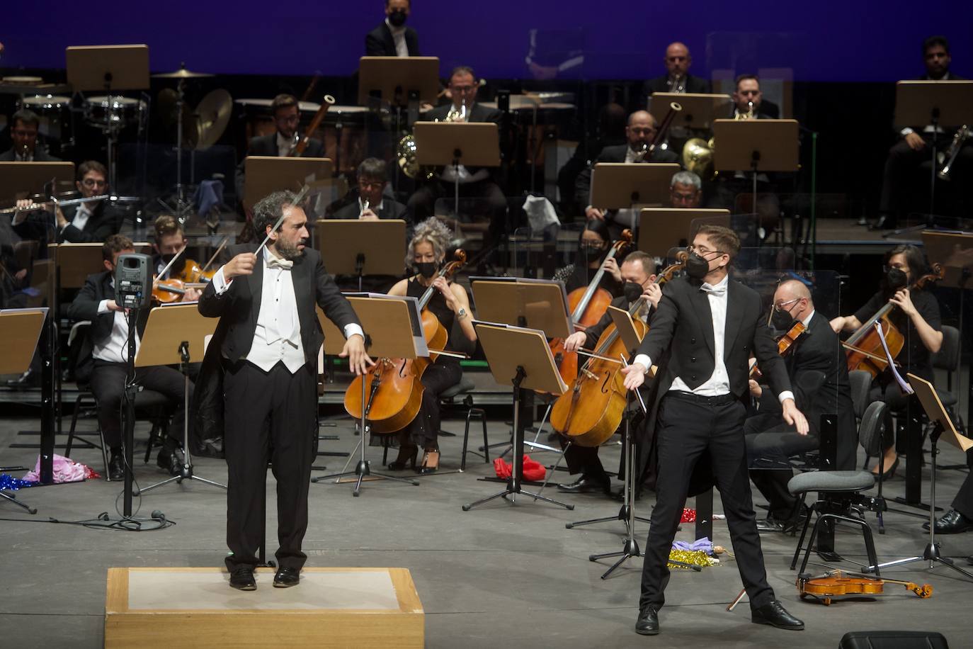 Fotos: Música y humor con la Sinfónica y Zapata Tenor