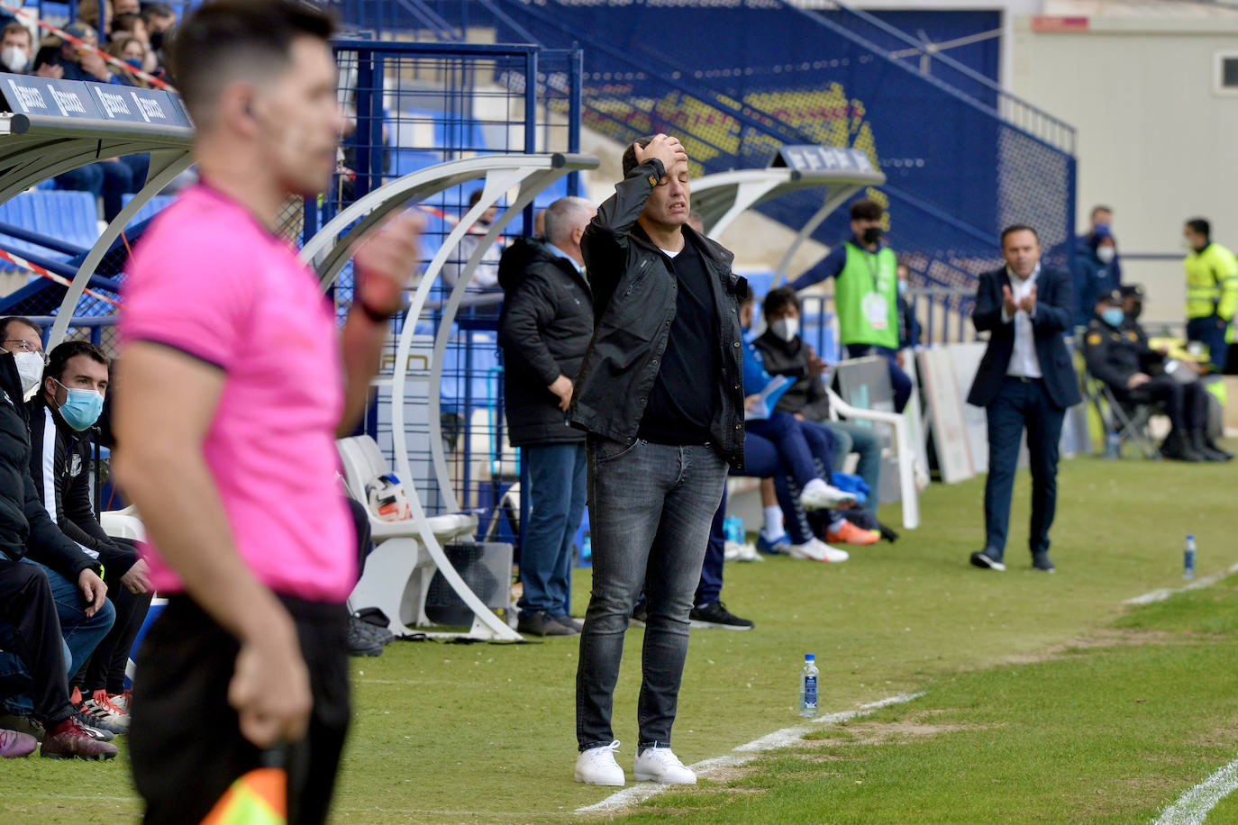 Fotos: Victoria del UCAM ante el Yeclano en el BeSoccer La Condomina