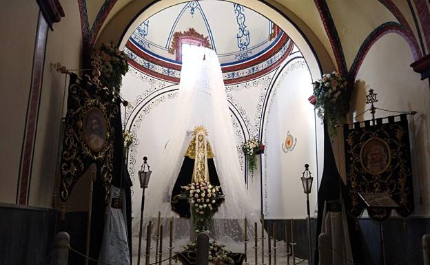 Imagen de Nuestra Señora de la Soledad, obra de Ginés Sarmiento de finales del siglo XVII, restaurada en 2011.
