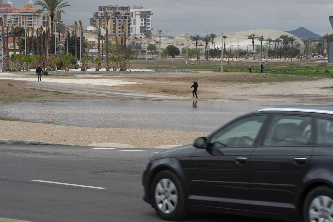 Fotos: El Plan Rambla «supera» el primer examen de inundabilidad tras la construcción del vial