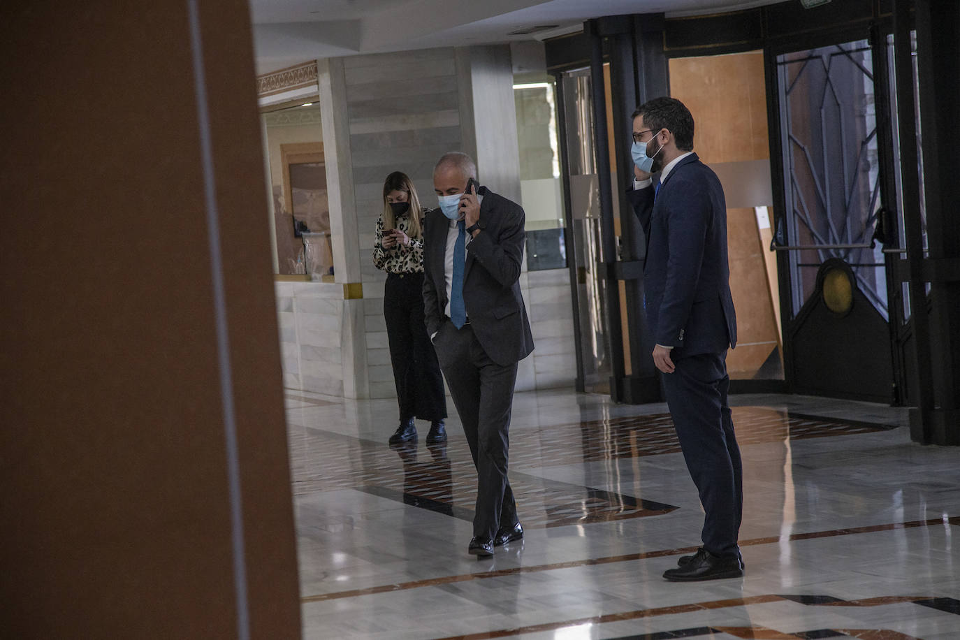 Fotos: PSOE y Cs presentan una moción de censura en la Asamblea Regional