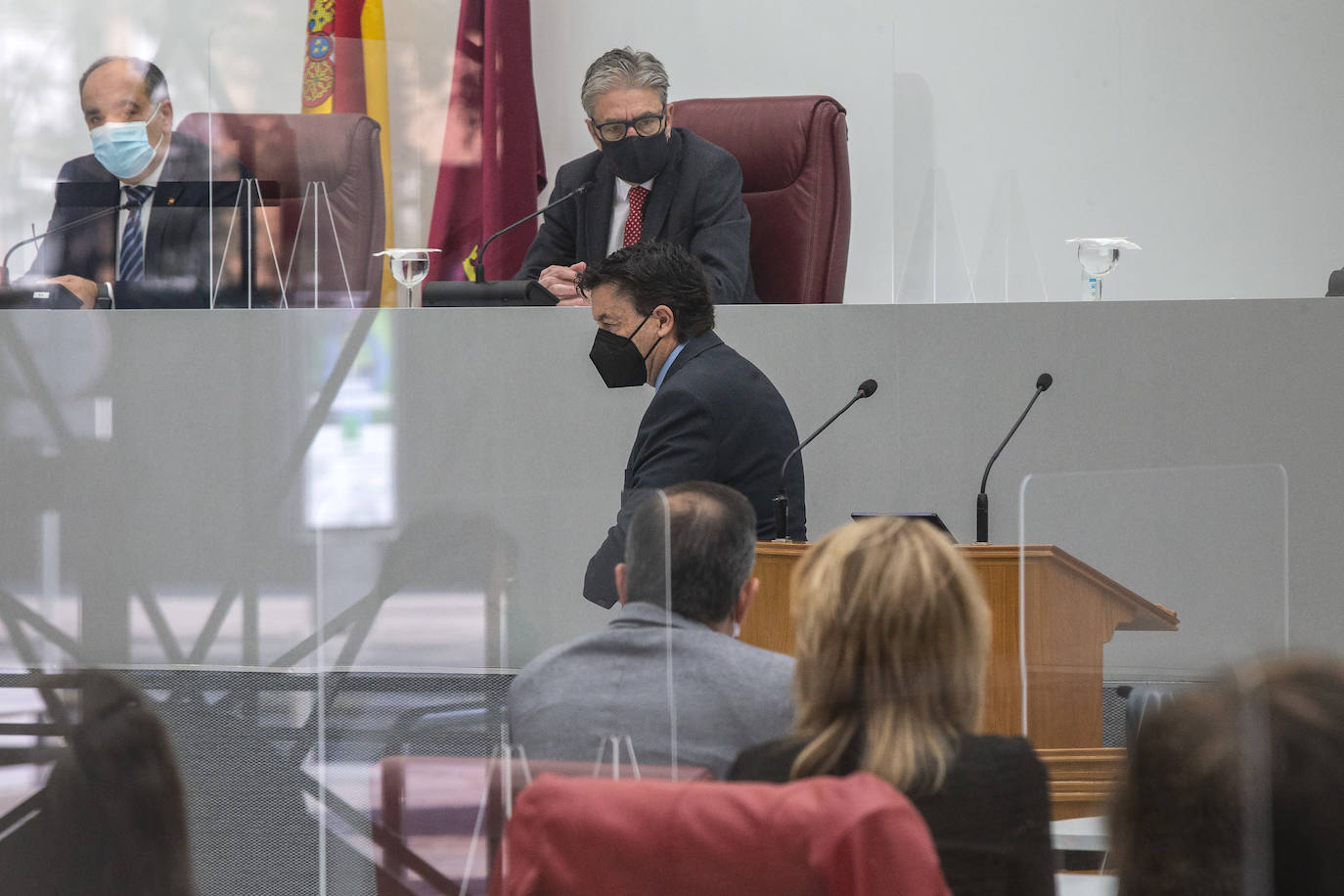 Fotos: PSOE y Cs presentan una moción de censura en la Asamblea Regional