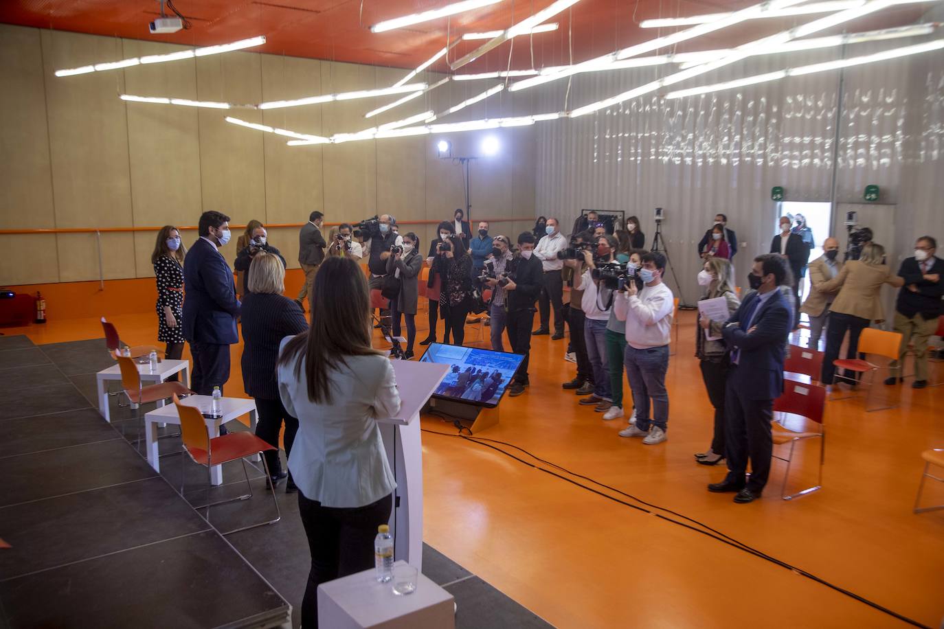 Fotos: COEC avisa de que sin AVE ni Corredor la economía comarcal se ralentizará