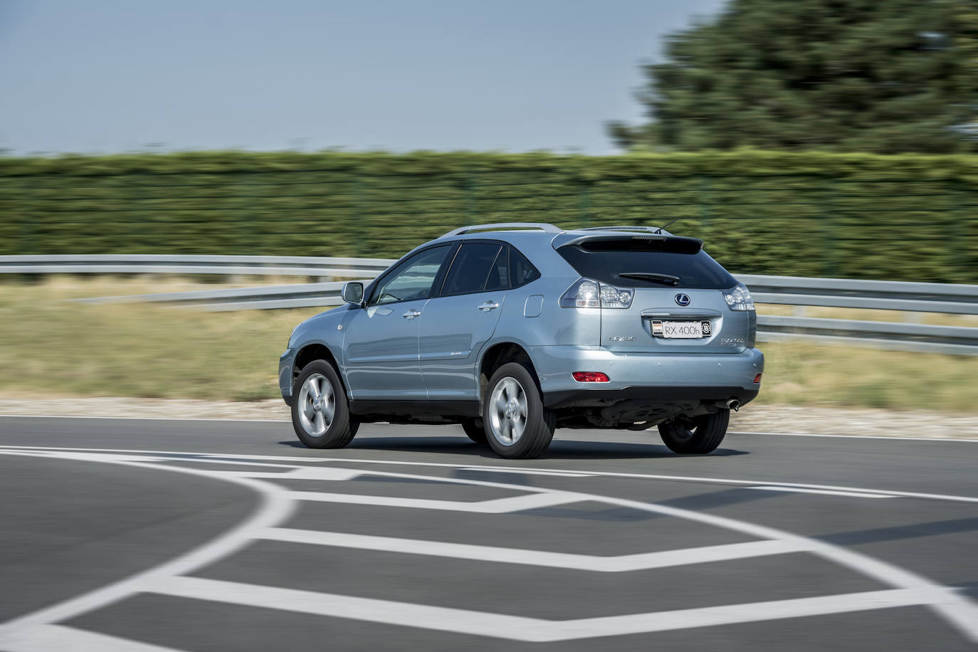 Fotos: Fotogalería: Lexus RX 400h frente al UX 250h