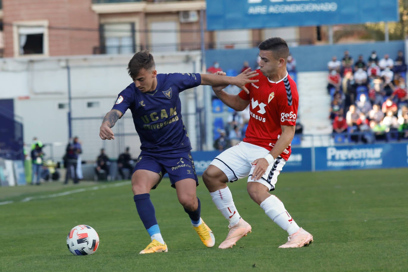 Fotos: El empate entre el UCAM Murcia y el Real Murcia, en imágenes