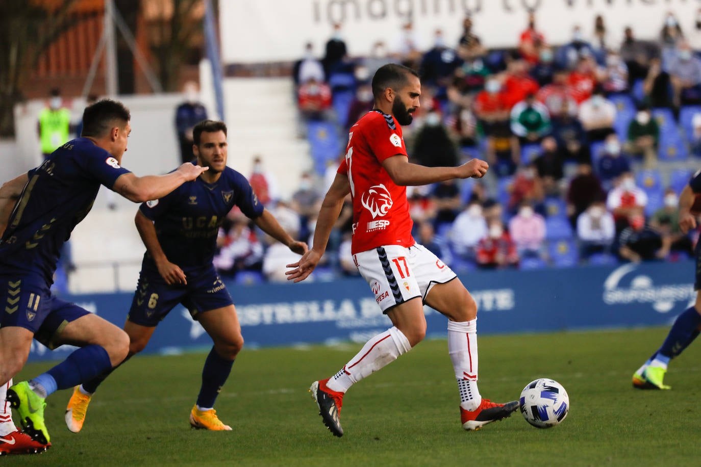 Fotos: El empate entre el UCAM Murcia y el Real Murcia, en imágenes