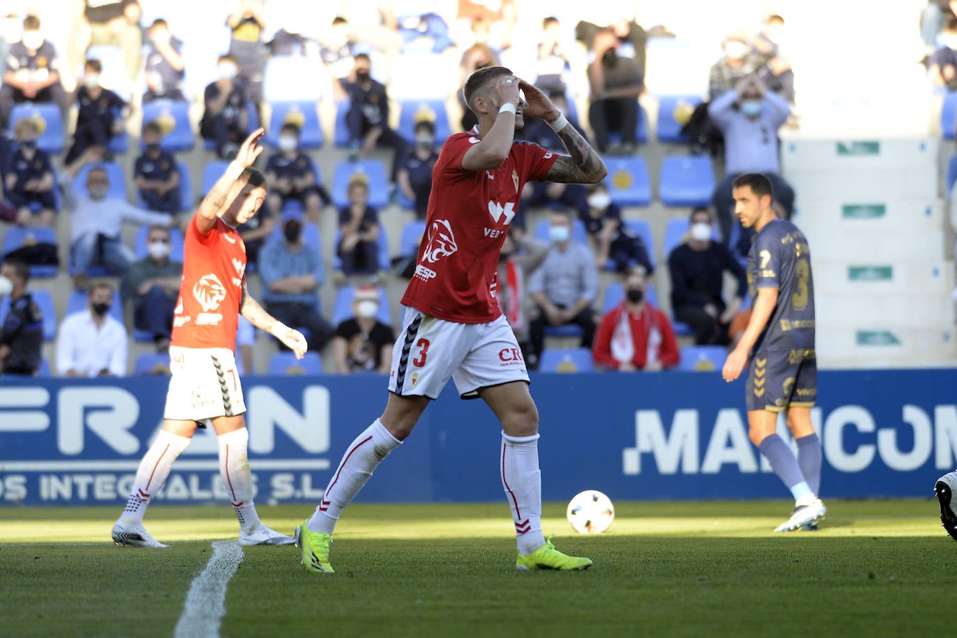 Fotos: El empate entre el UCAM Murcia y el Real Murcia, en imágenes