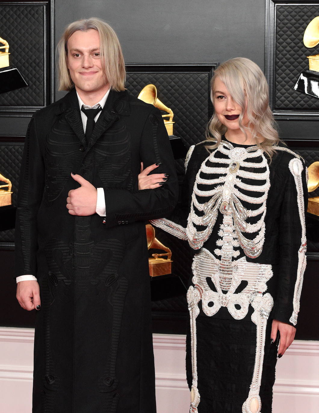 Phoebe Bridgers y su hermano Jackson.