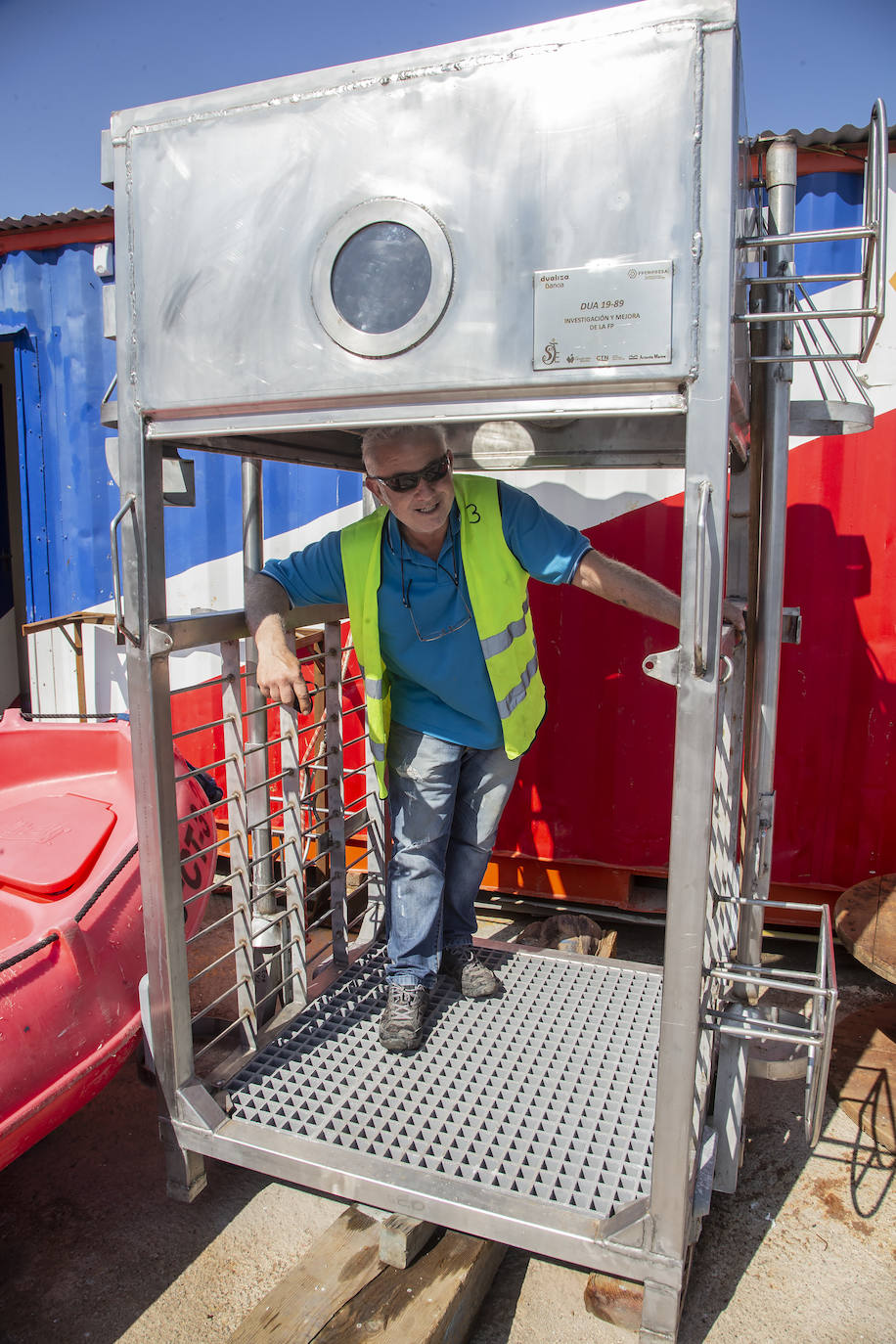 Fotos: El instituto Hespérides logra el reconocimiento mundial de 3 ciclos de FP