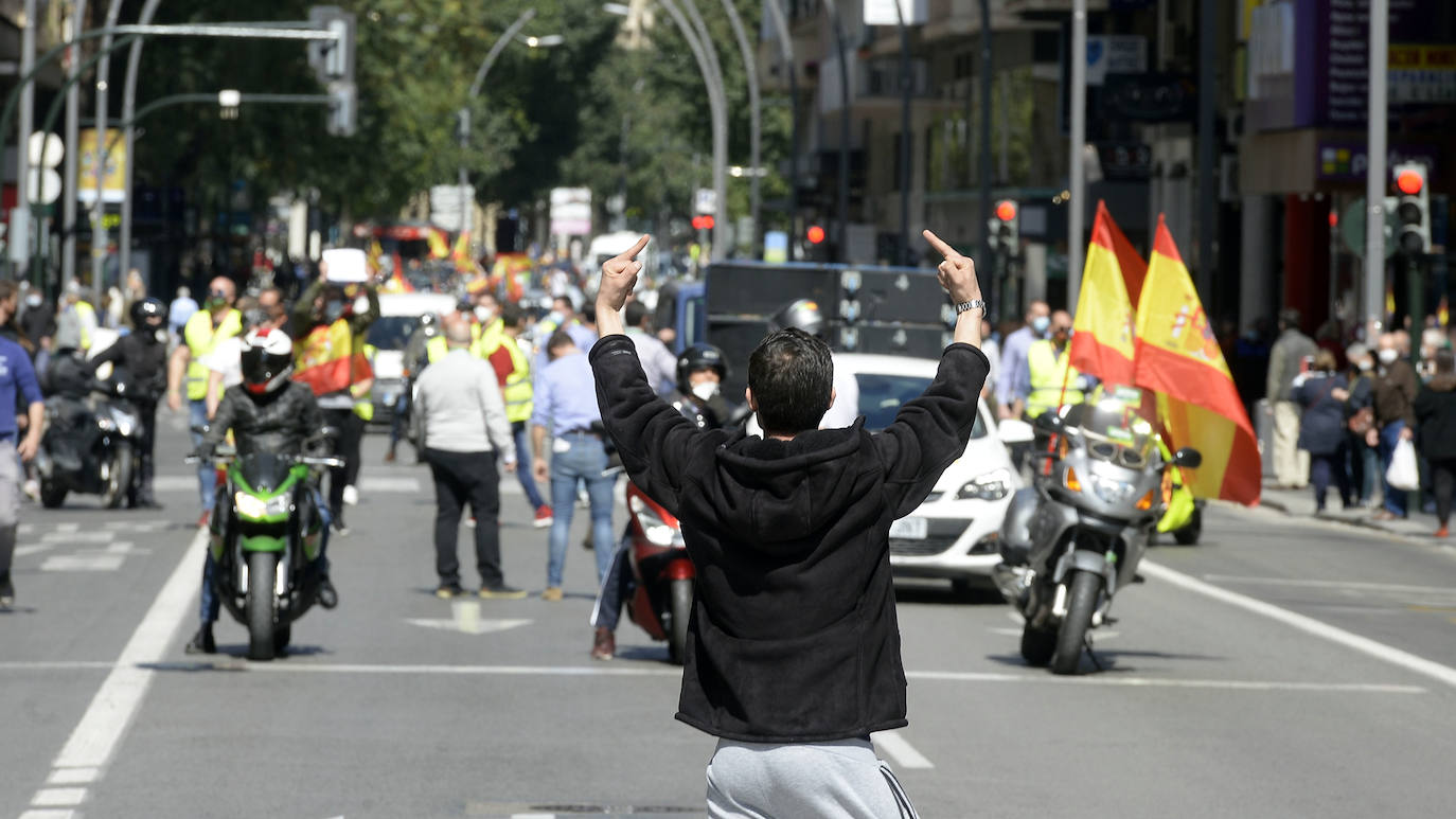 Fotos: La protesta de Vox en Murcia para exigir elecciones anticipadas, en imágenes