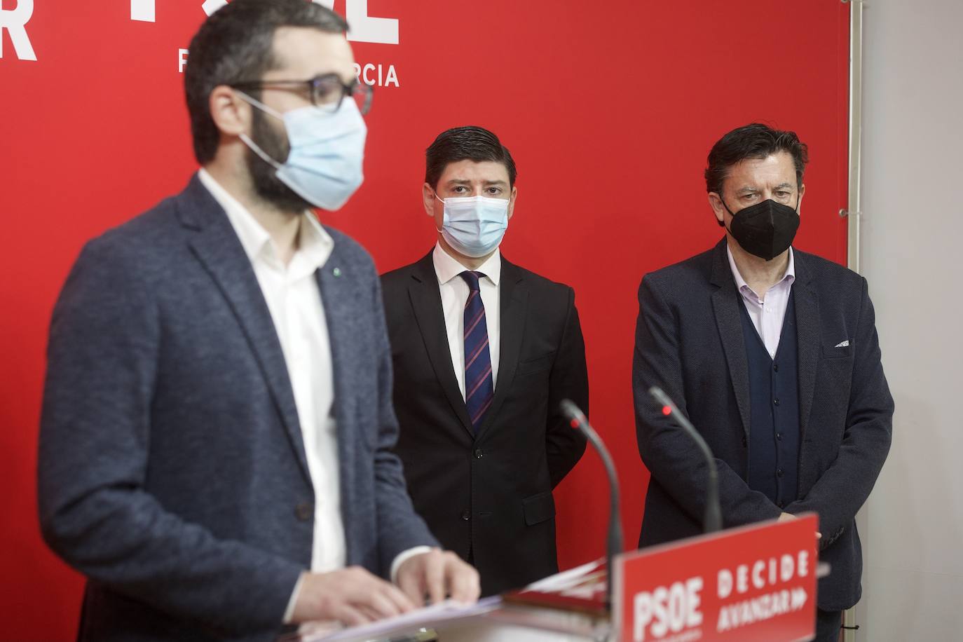 Fotos: Reunión de trabajo entre PSOE y de Ciudadanos