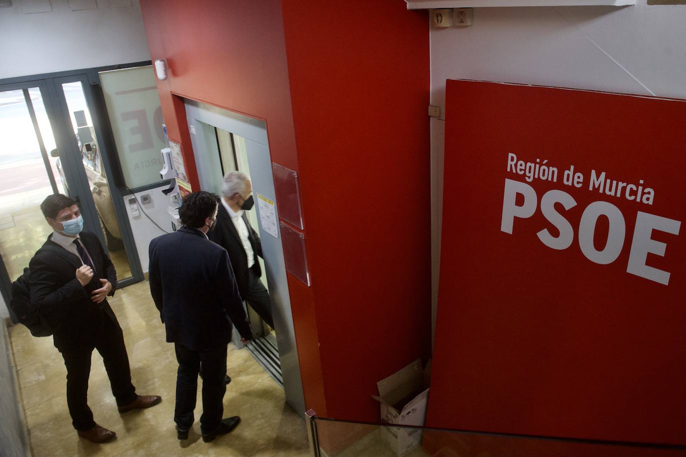 Fotos: Reunión de trabajo entre PSOE y de Ciudadanos