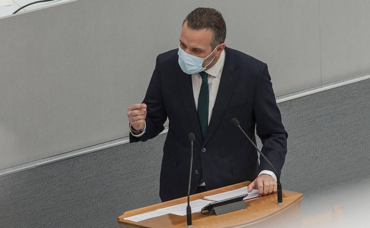 Joaquín Segado, durante su intervención en el pleno.