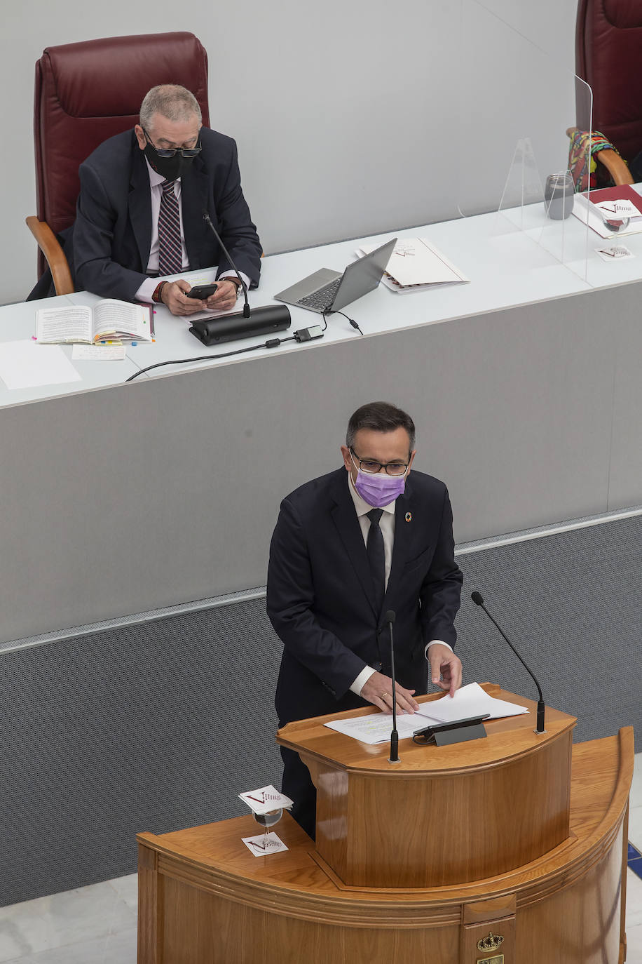 Fotos: Debate de la moción de censura en la Asamblea regional