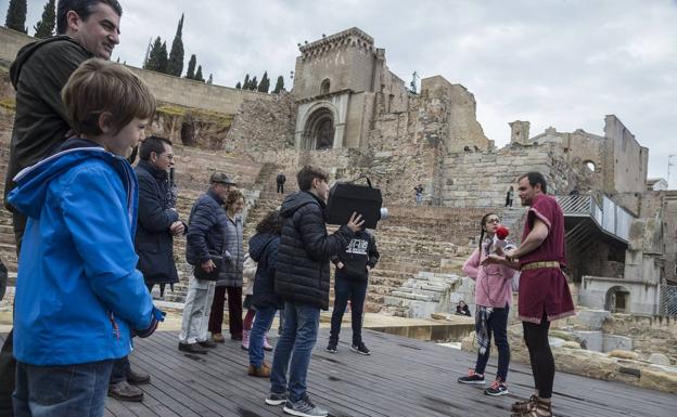 Visita guiada al Teatro Romano de Cartagena. 