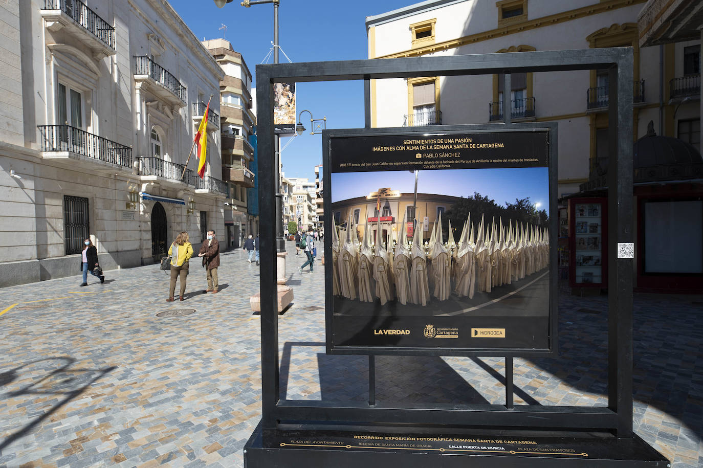 Fotos: El Ayuntamiento de Cartagena y el diario La Verdad tran la Semana Santa a las calles de la ciudad