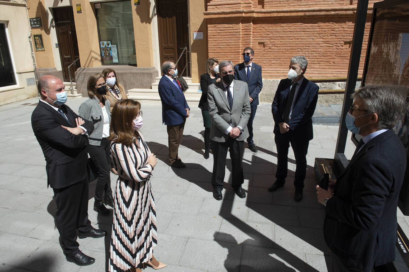Fotos: El Ayuntamiento de Cartagena y el diario La Verdad tran la Semana Santa a las calles de la ciudad