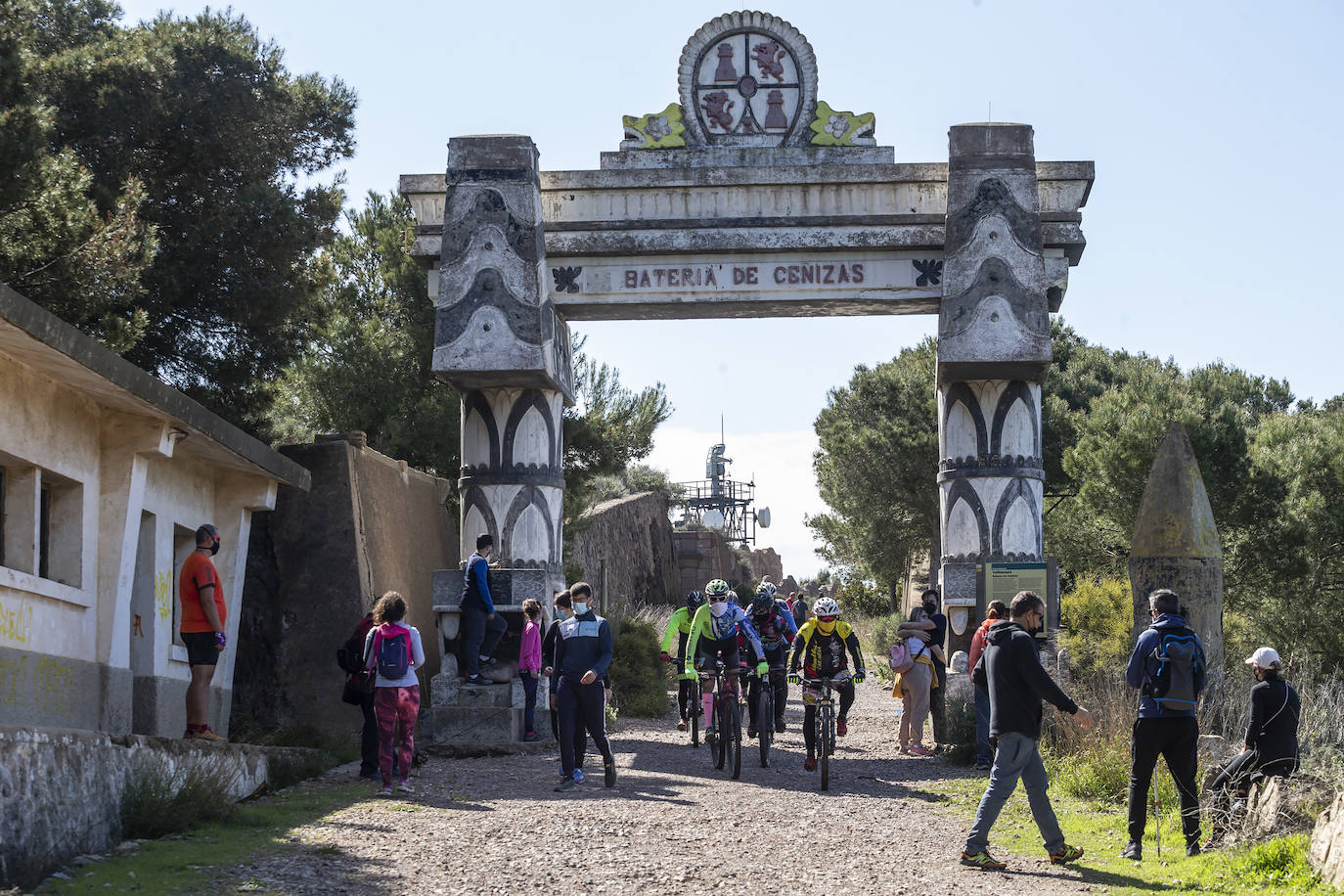 Fotos: Refuerzan la vigilancia en los montes de Cartagena ante el aumento de senderistas