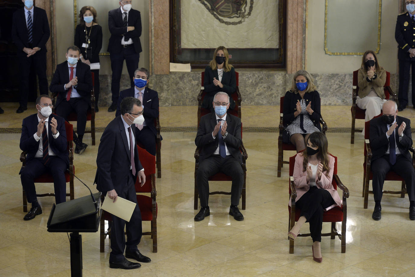Fotos: Sale adelante la moción de censura en el Ayuntamiento de Murcia: José Antonio Serrano, nuevo alcalde