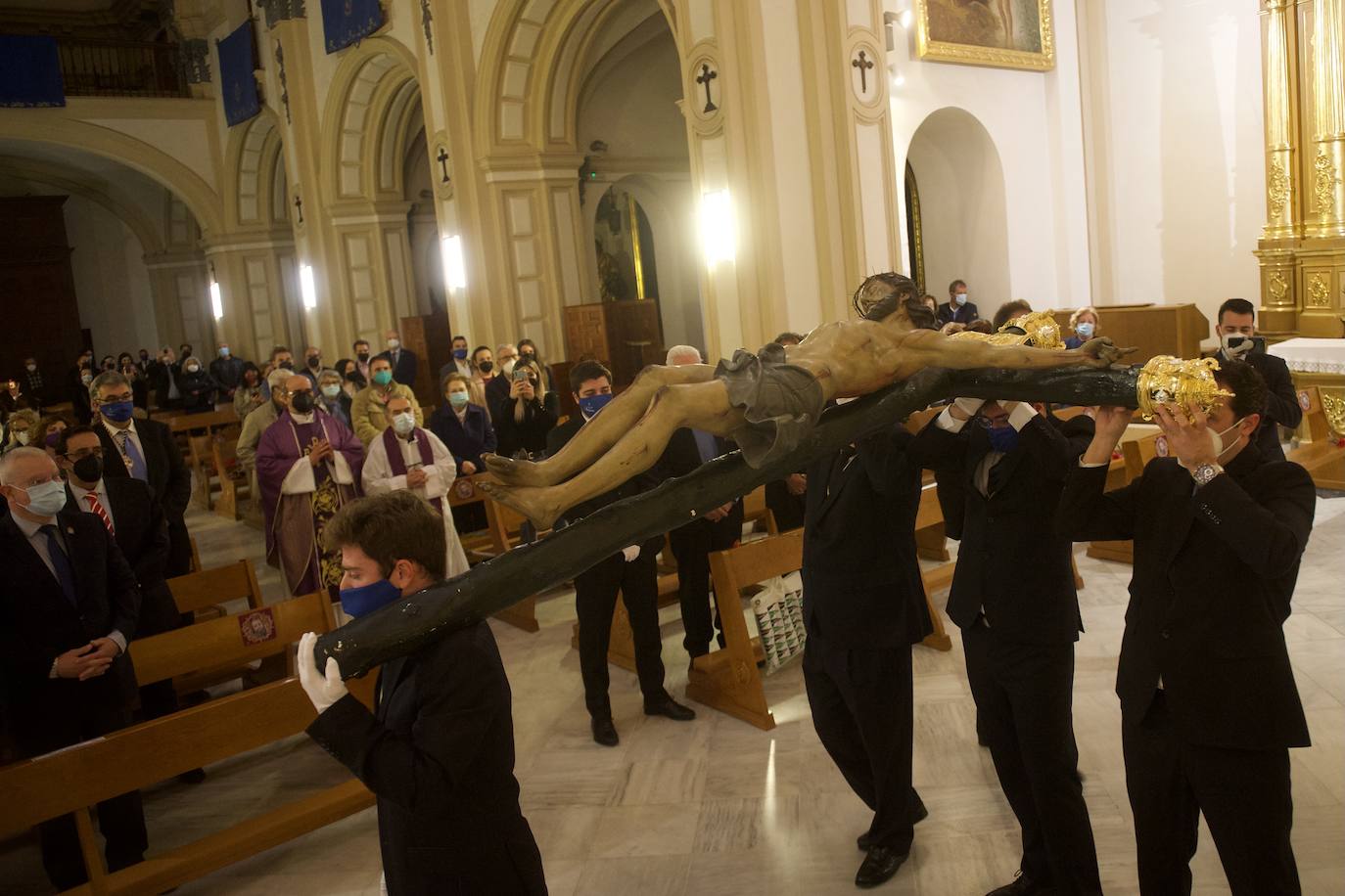 Fotos: El Amparo, sin besapié pero con descendimiento