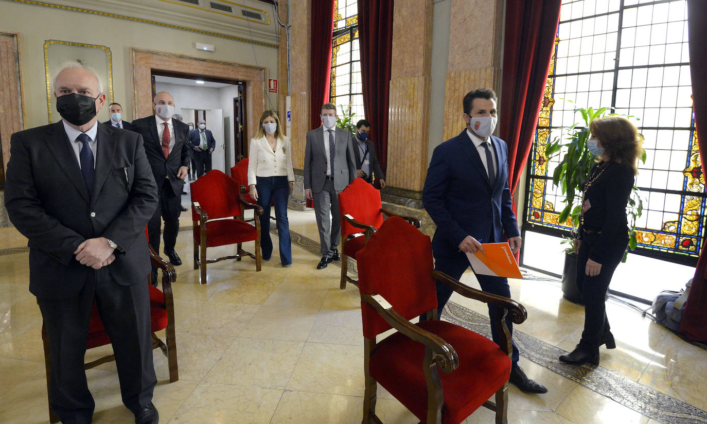 Fotos: La moción de censura del Ayuntamiento de Murcia en imágenes