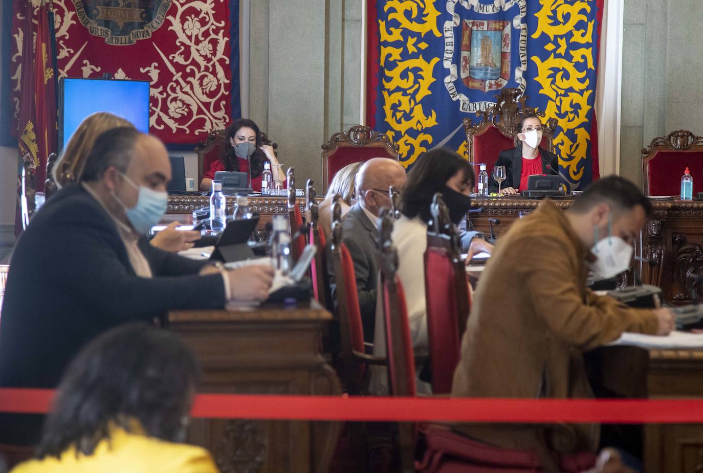 Fotos: Pleno del Ayuntamiento de Cartagena