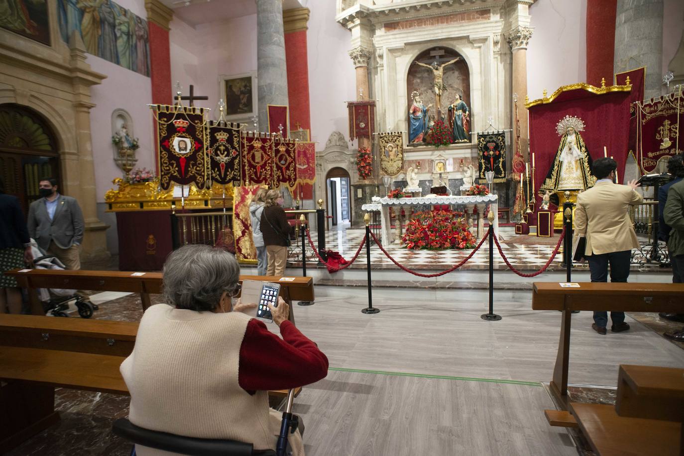 Fotos: Exposicion de tronos de la Cofradia de El Perdón