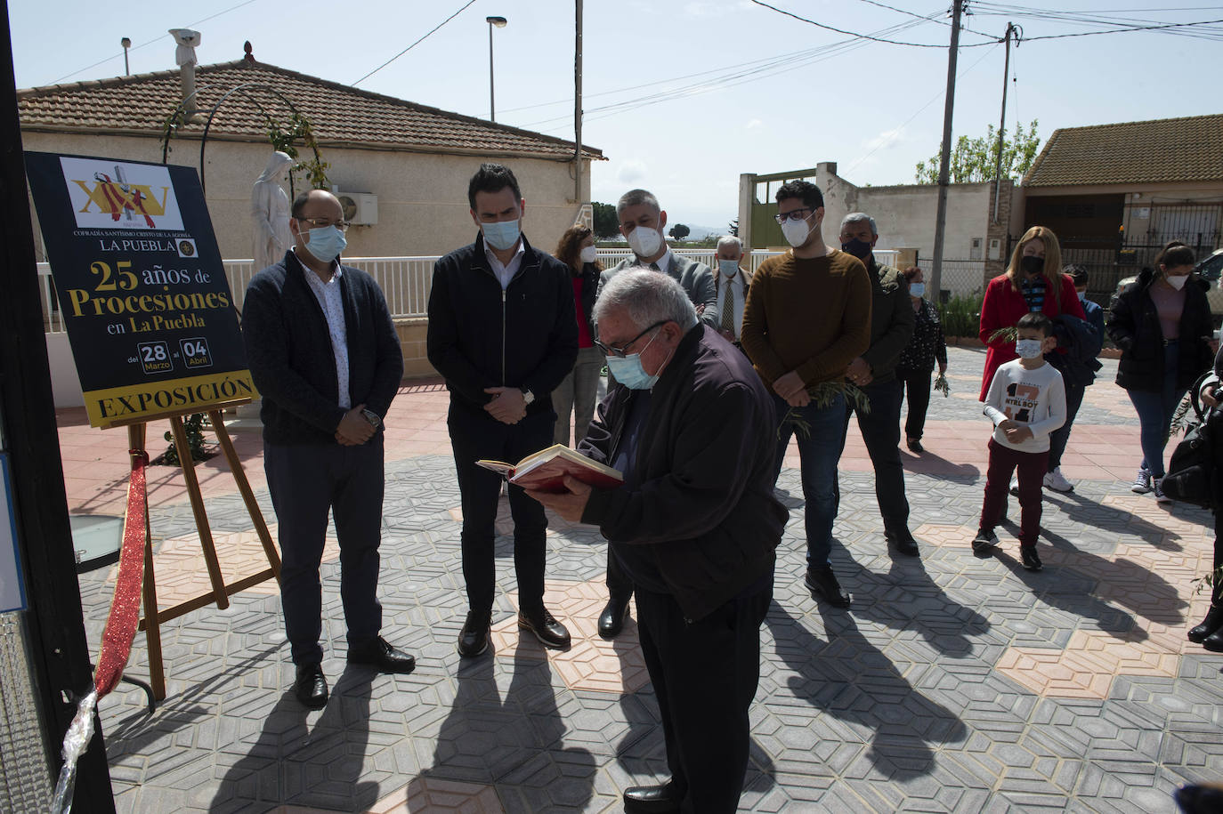Fotos: Exposición de la cofradía de La Puebla