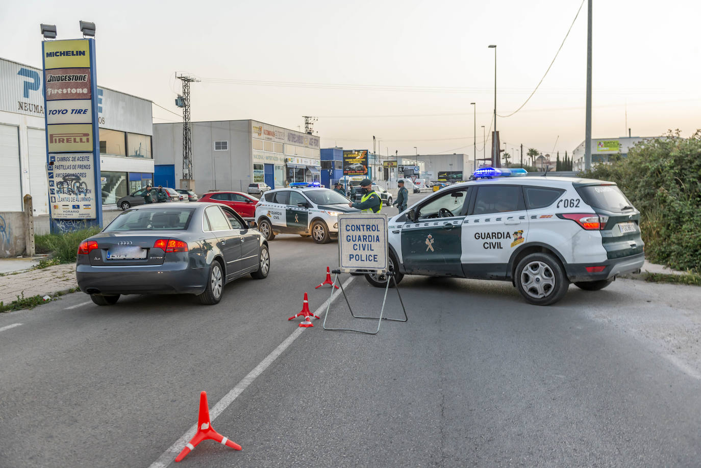 Fotos: La movilidad en la Región sigue bajo estricta vigilancia policial
