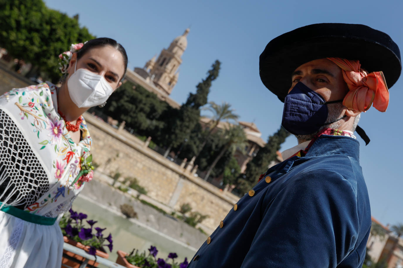 Fotos: La &#039;tronaera&#039; huertana cubre de color el cielo de Murcia