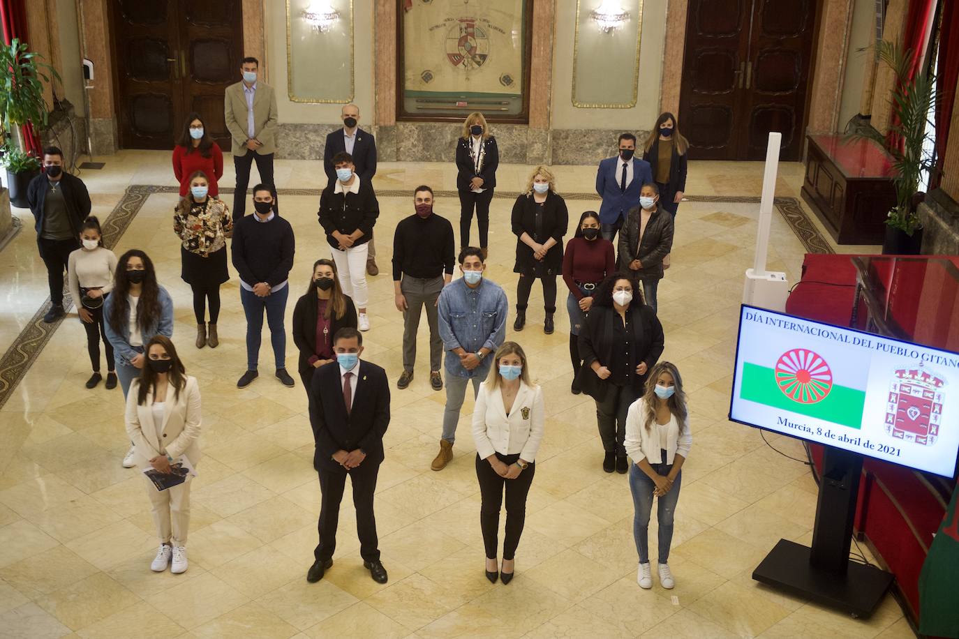 Fotos: Acto de conmemoración del Día del Pueblo Gitano en el Ayuntamiento de Murcia