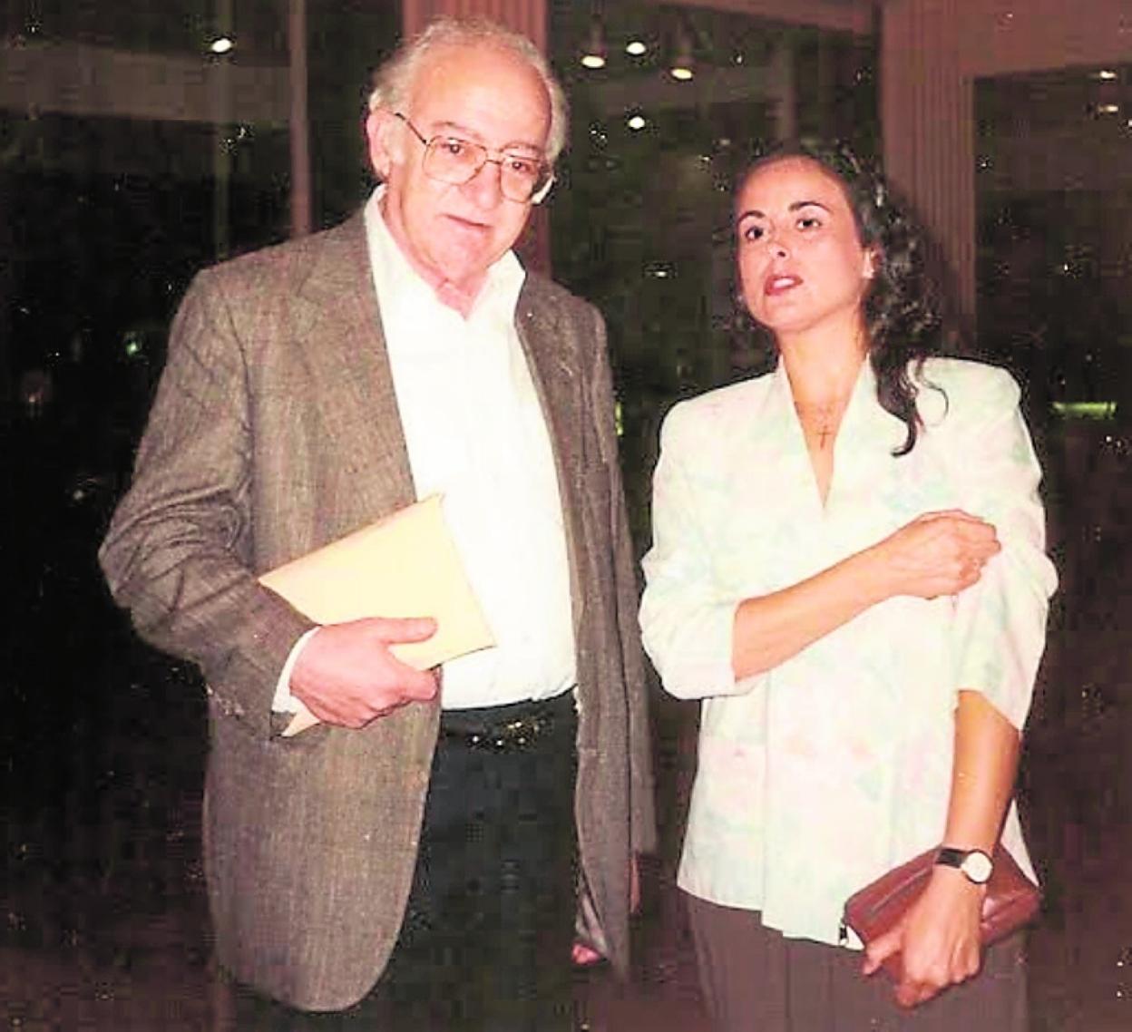 Sobejano y Juana J. Marín, en Nueva York en 1995. 