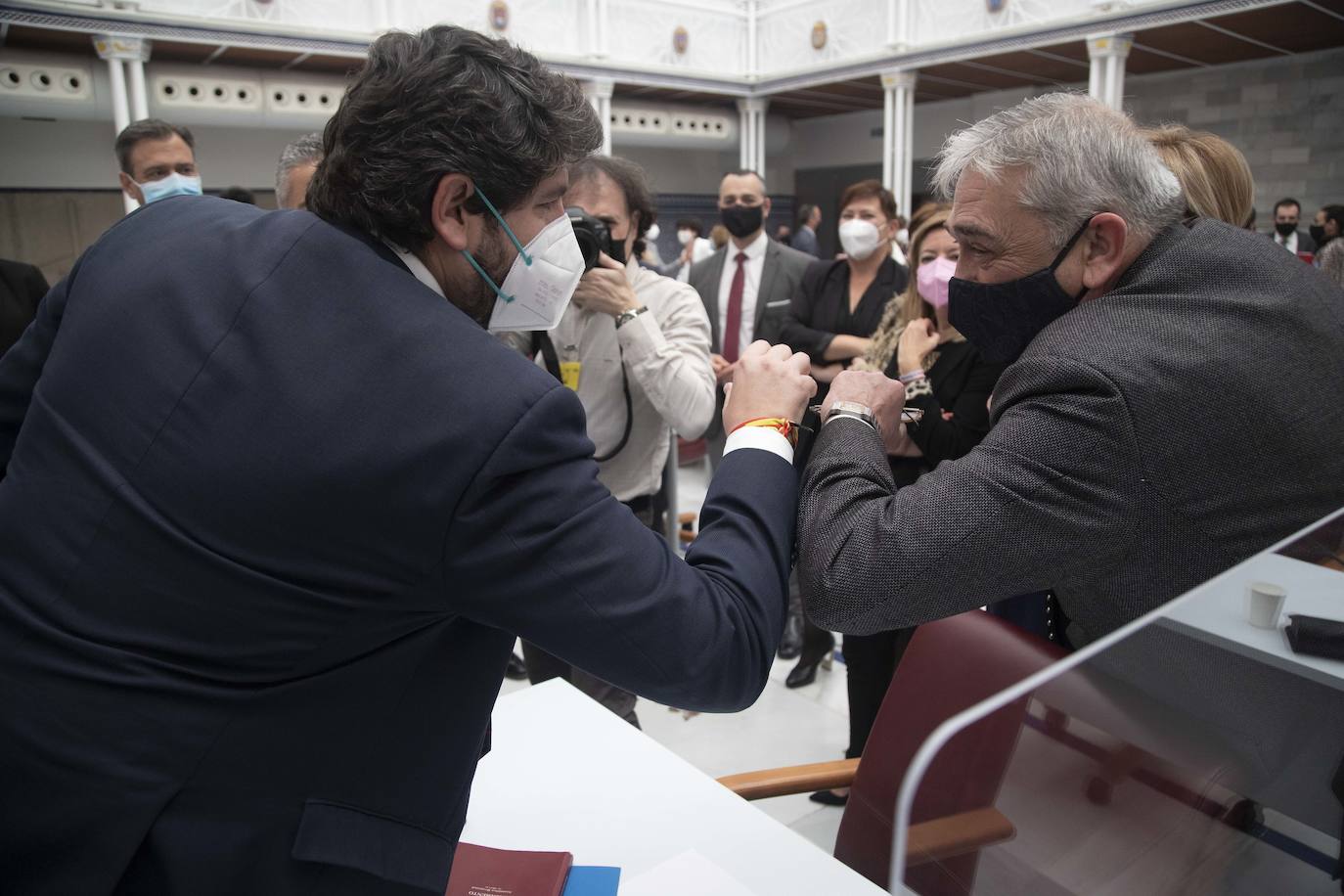 Fotos: Fernando López Miras comparecen en el pleno de la Asamblea Regional