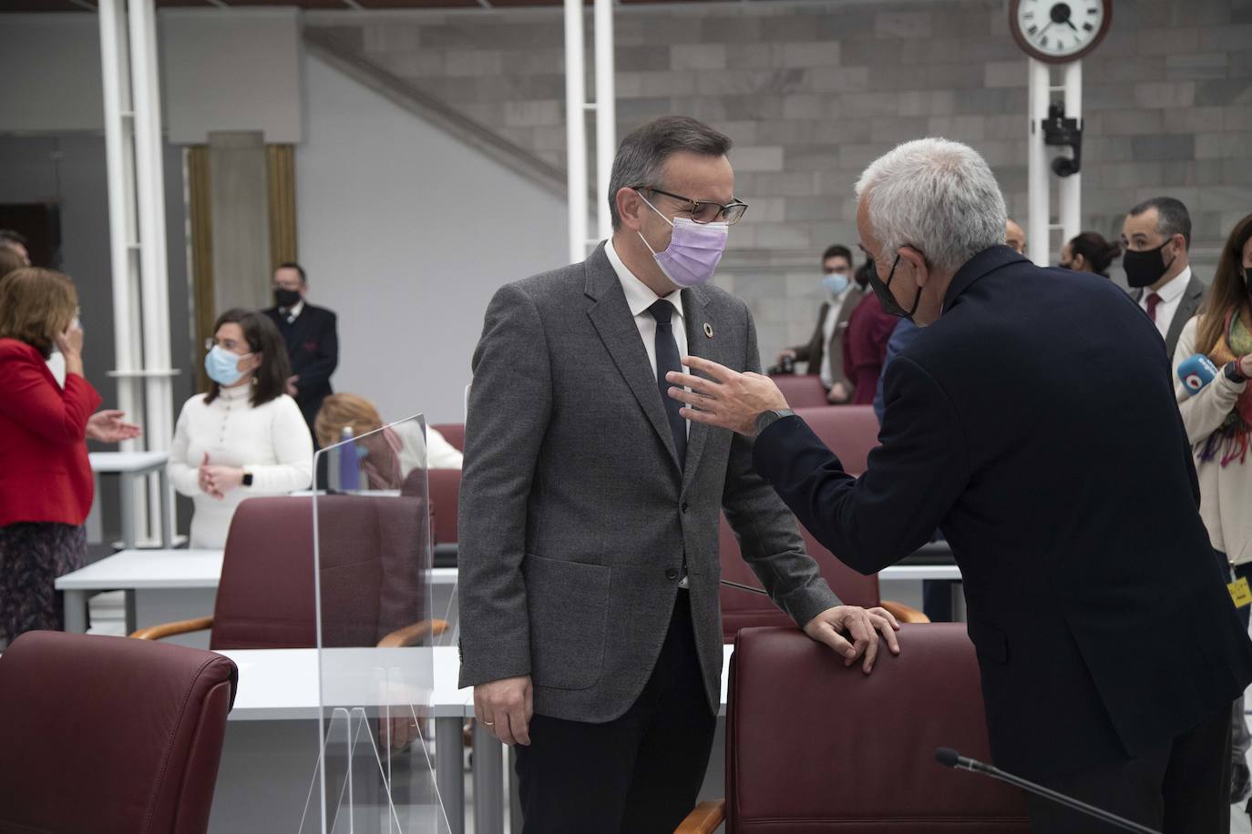 Fotos: Fernando López Miras comparecen en el pleno de la Asamblea Regional