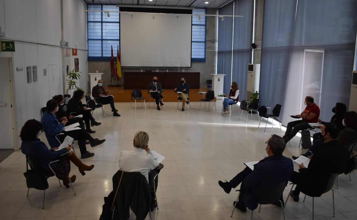 Reunión en la Consejería de Educación, este miércoles.