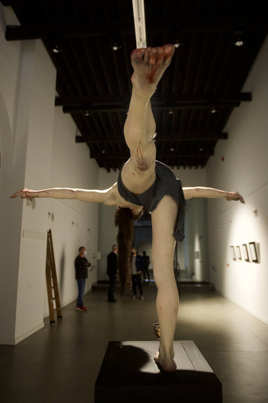 Fotos: Un Cristo «brutal» de Santiago Ydáñez