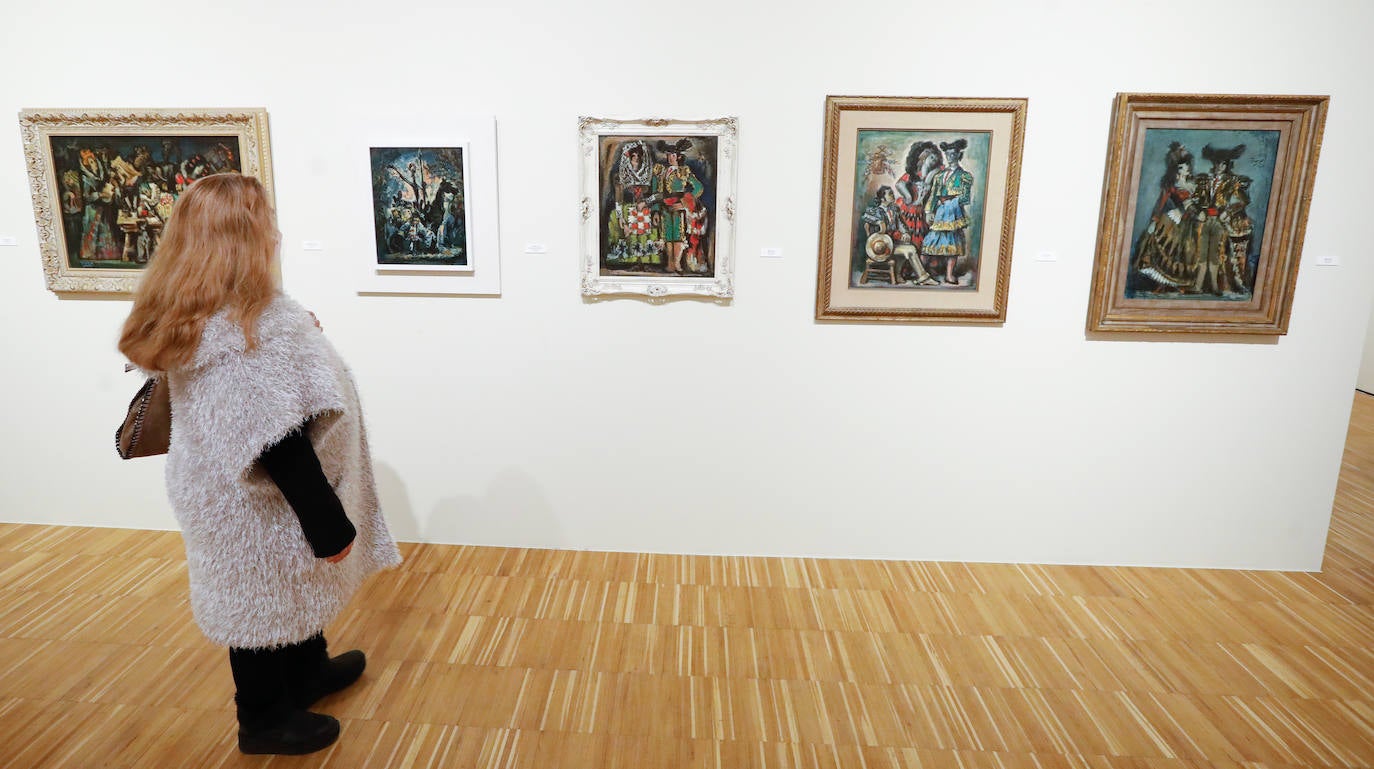 Fotos: El Museo de Bellas Artes de Murcia acoge la nueva exposición de Pedro Flores