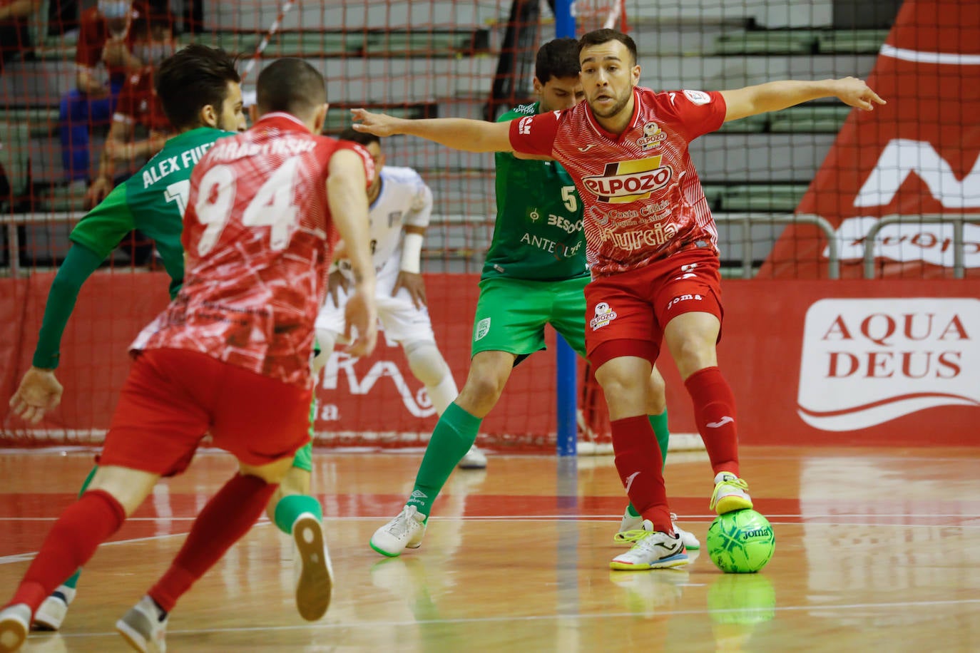 Fotos: La victoria de ElPozo ante el UMA Antequera, en imágenes